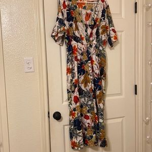 Womens jumpsuit. Size L.